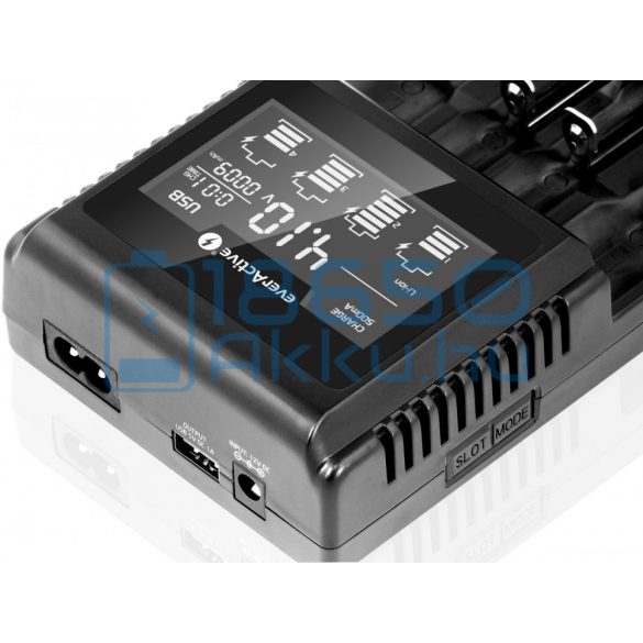 EverActive UC-4000 Li-Ion / LiFePO4 / Ni-MH Akkumulátor Töltő