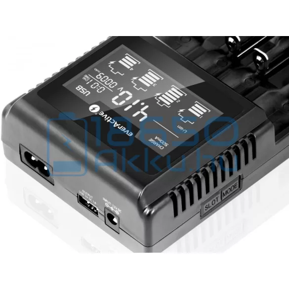 EverActive UC-4000 Li-Ion / LiFePO4 / Ni-MH Akkumulátor Töltő